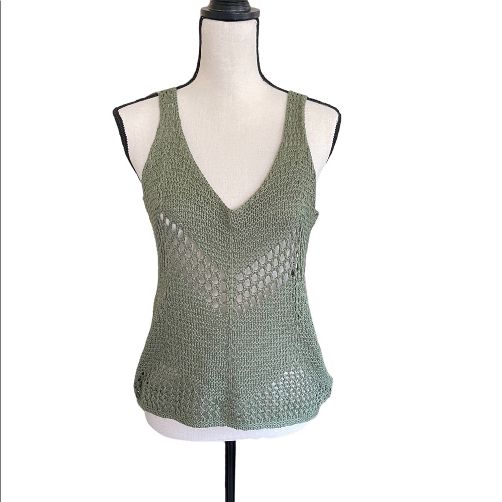 NWT Juniper Blu - green knit top. Size Small